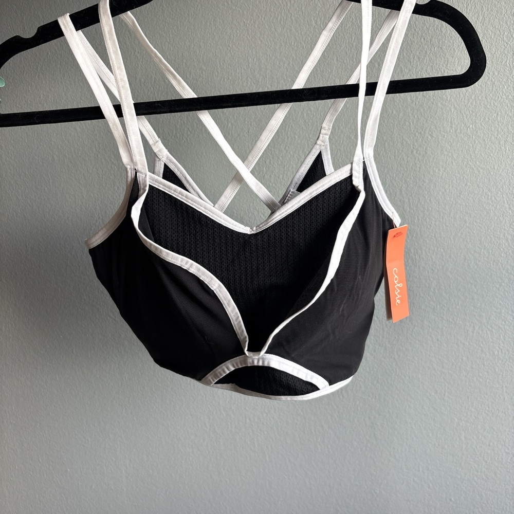 Black and White sports bra / bralette Colsie NWT